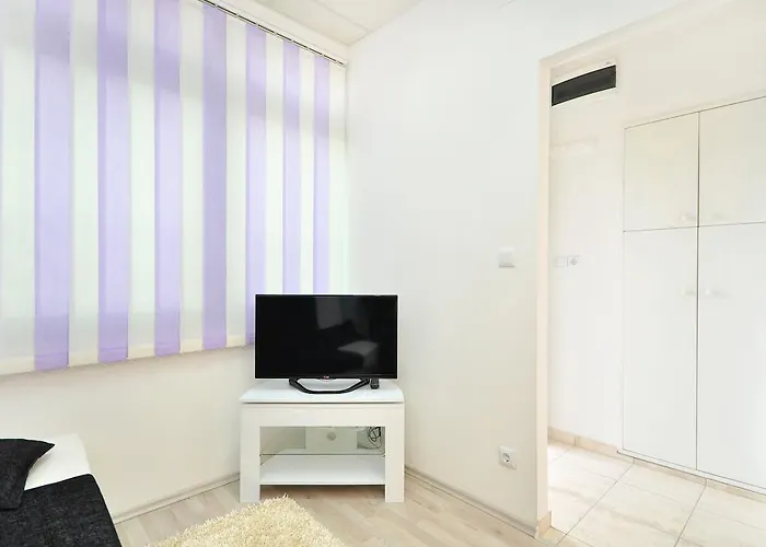 Leko Διαμέρισμα Σπλιτ